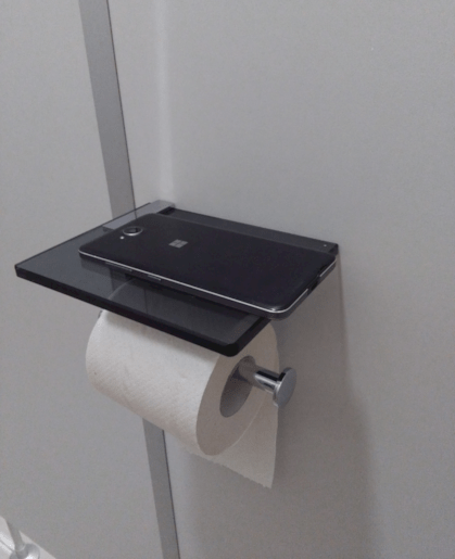 Držiak toaletného papiera SAT Cube Way čierna DRZTOALPOLSKLOC