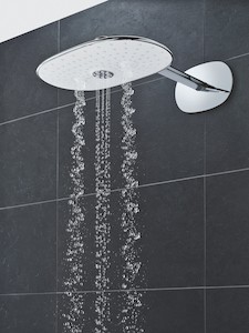 Hlavová sprcha Grohe Rainshower SmartControl vrátane sprchového ramená Moon White, Yang White 26254LS0