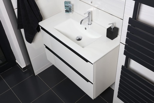 Kúpeľňová skrinka s umývadlom Naturel Nobia 90x60x46 cm biela lesk NOBIA90ZBL