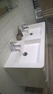 Kúpeľňová skrinka s dvojumývadlom Naturel Pavia Way 120x48,5 cm biela PAVIA2120Z