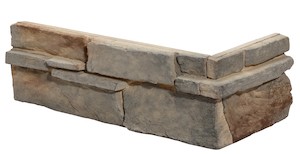 Roh kamenného obkladu z betónu svojim vzhľadom a štruktúrou verne imituje prírodný kameň  v hnedej farbe o rozmere 11,7x32,5x15 cm.