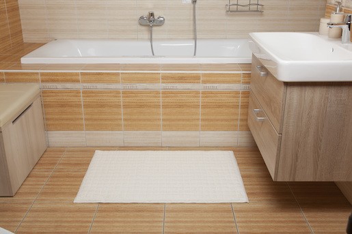 Kúpeľňová predložka Grund Emily 55x55 cm biela SIKODGEMI550